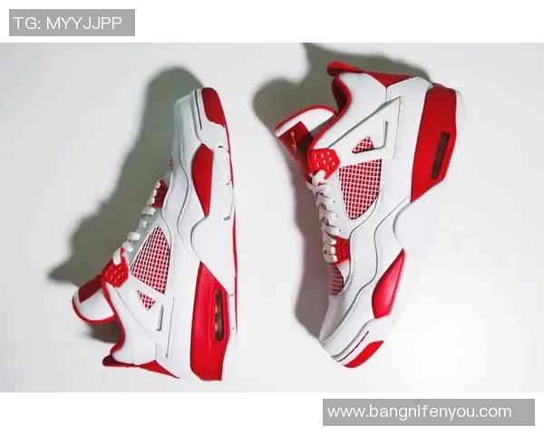 穿上球星的脚步感受荣耀 解析足球运动员专属高性能鞋款设计与技术 穿上球星的脚步感受荣耀 解析足球运动员专属高性能鞋款设计与技术