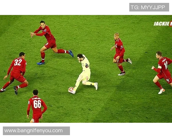 足球历史十大神级进球盘点 见证球王们的绝世技艺与巅峰时刻 足球历史十大神级进球盘点 见证球王们的绝世技艺与巅峰时刻